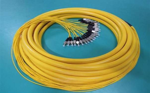 阿里地区分支光缆如何选择固定连接和活动连接